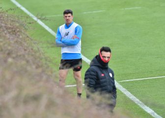 Capa espera cerrar sobre el césped su año para olvidar