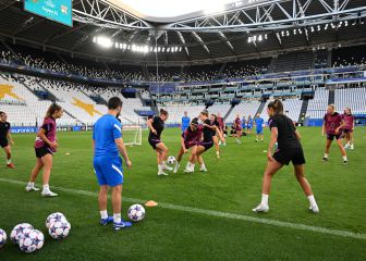 Pasado y futuro por el trono