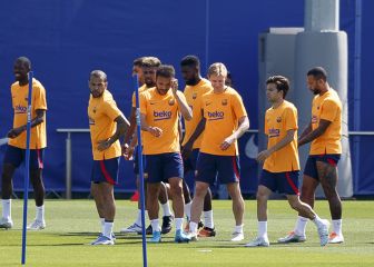11 bajas y 9 altas en el Barça