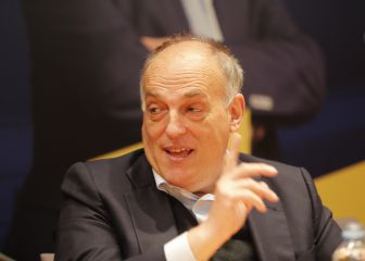 Javier Tebas destaca el “ejemplo de gestión” de la Ponferradina