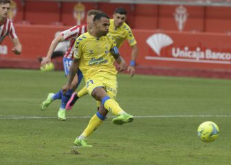 Entrenamiento para Las Palmas en Gijón de cara al 'playoff'