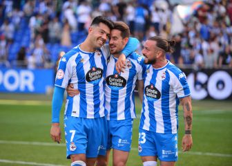 El Depor golea a un Linares que cae con honor en Riazor