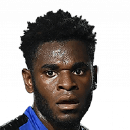 Duván Zapata sigue en España y espera indicaciones de Atalanta