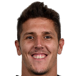 Jovetic, alternativa de Monchi a Martial