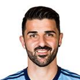 David Villa logra un doblete y suma ocho goles en 11 partidos