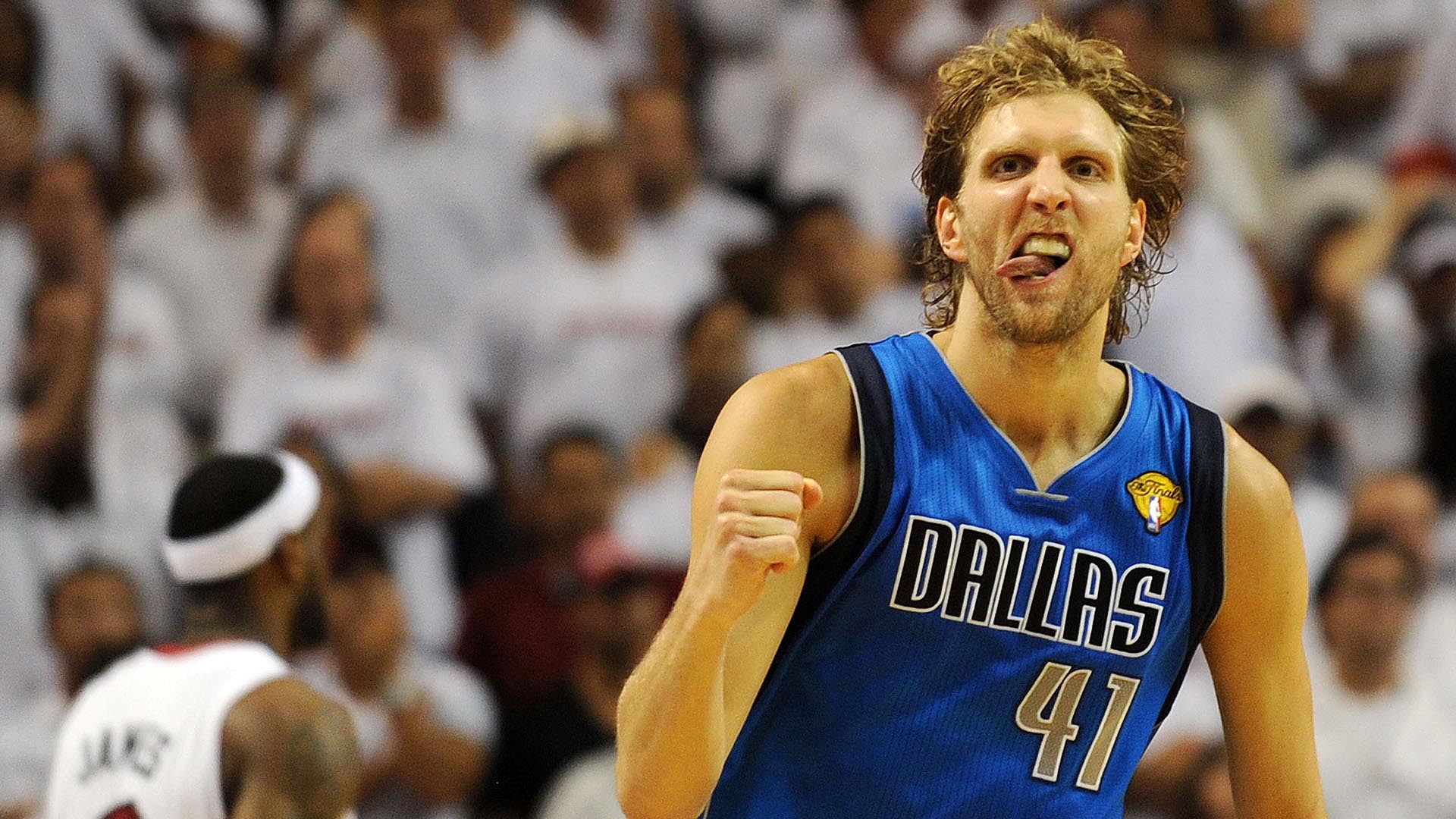 Nowitzki somete al big three atómico