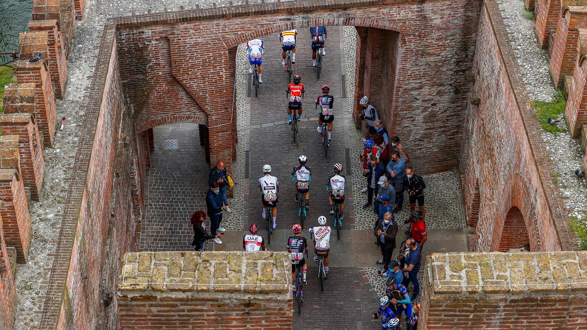 Descripción alternativa de la imagen