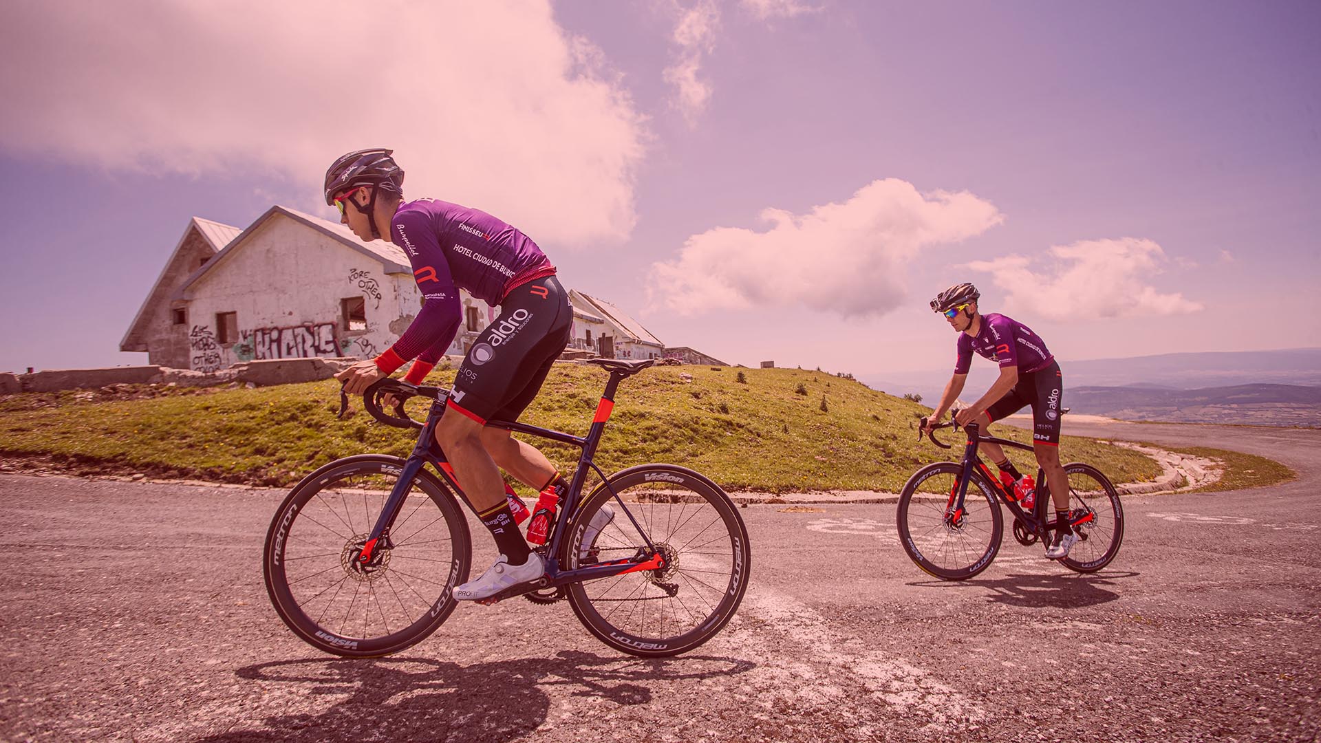 Descripción alternativa de la imagen