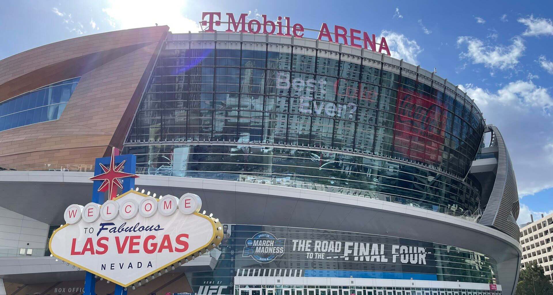Las Vegas recibió por primera vez el torneo de baloncesto masculino de la NCAA, también conocido como ‘March Madness’, en marzo del año pasado. El T-Mobile Arena acogió el color universitario de los enfrentamientos del ‘Sweet 16’ y ‘Elite Eight’.