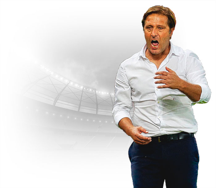 Pedro Martins: Entrenador del Olympiacos