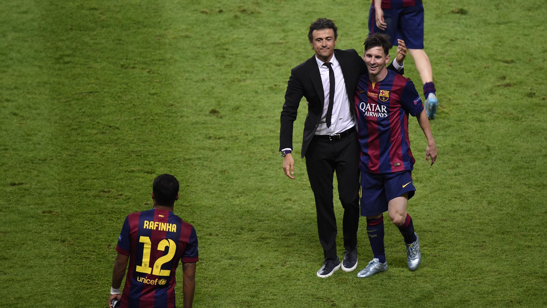 El 21 de mayo de 2014, el Barça anunció el fichaje de Luis Enrique como entrenador del primer equipo. Con la osada frase “el líder soy yo”, en un club donde Messi era el rey, el asturiano marcó terreno en su primera rueda de prensa.