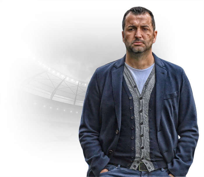 Diego Martínez: Entrenador del Granada Club de Fútbol