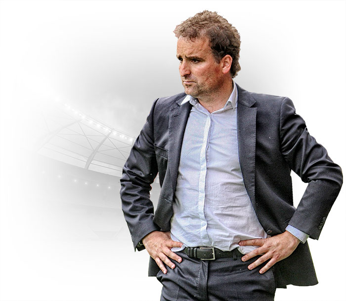 Jagoba Arrasate: Entrenador del Club Atlético Osasuna