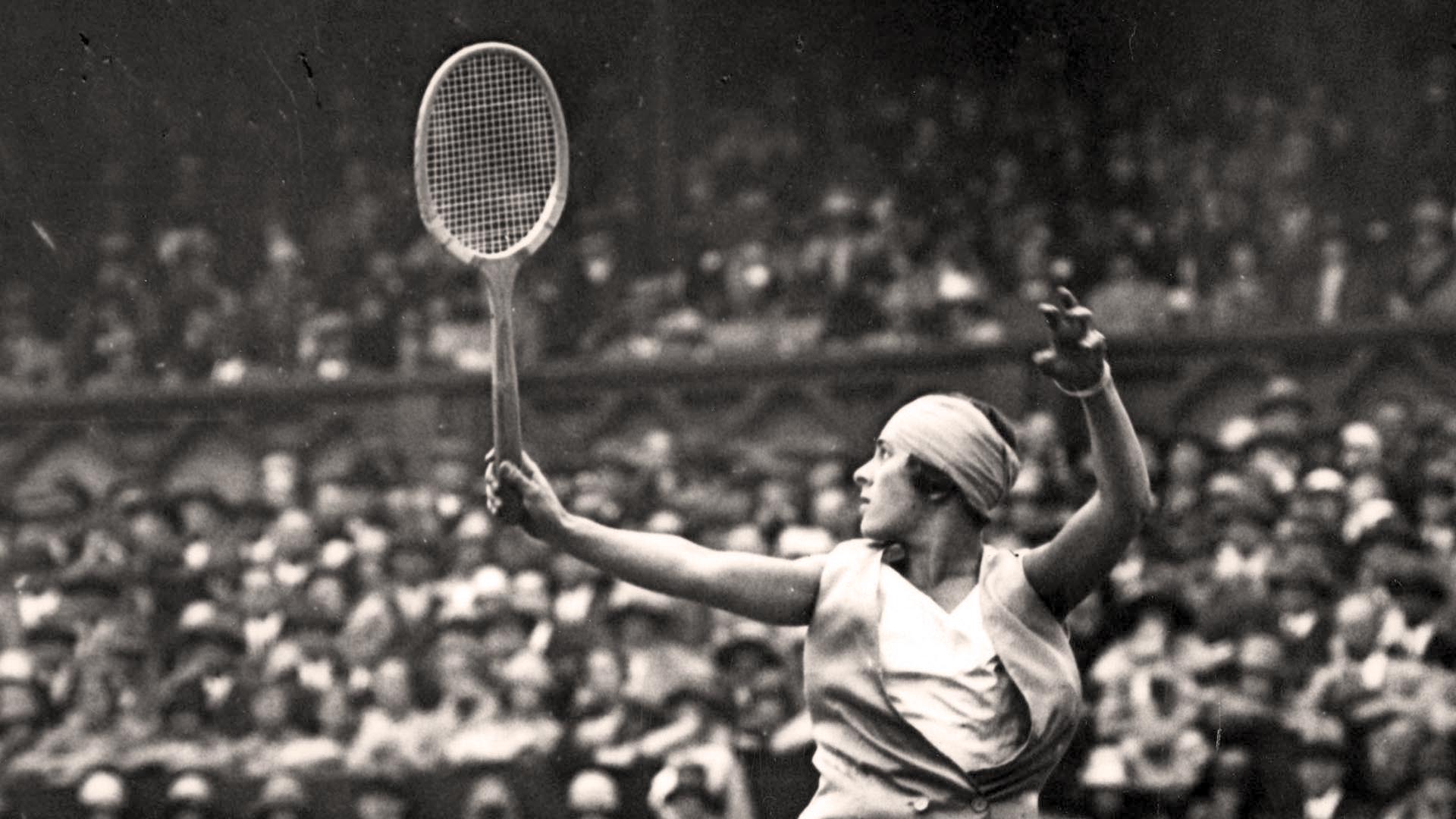 Lil赤 ?lvarez. La gran pionera del deporte espa?ol fue ella. Primera en unos Juegos, Par赤s 1924, primera en una final de Wimbledon (1926, 1927 y 1928)...