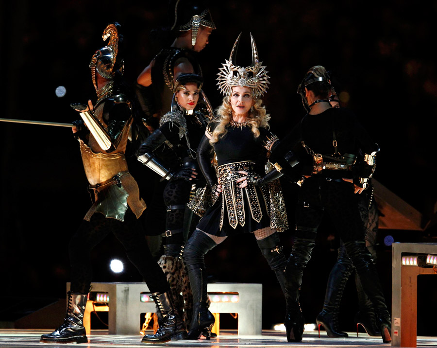 Madonna, como siempre, espectacular en su actuación en la edición de 2012