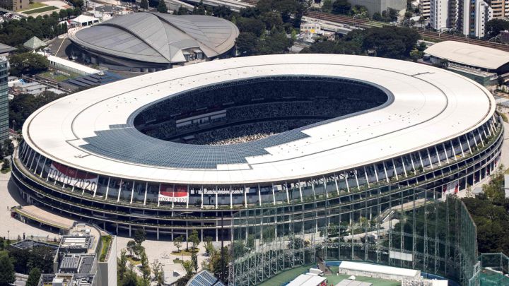 Imagen aérea del exterior del Estado Nacional de Tokio, una de las principales sedes de los Juegos Olímpicos de Tokio 2020.