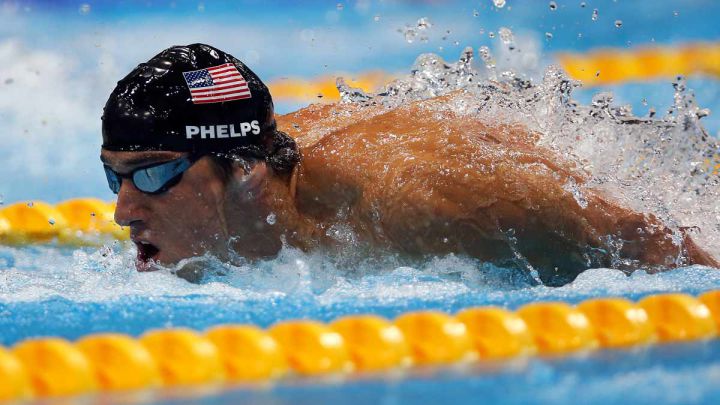 Michael Phelps compitiendo en los Juegos Olímpicos 