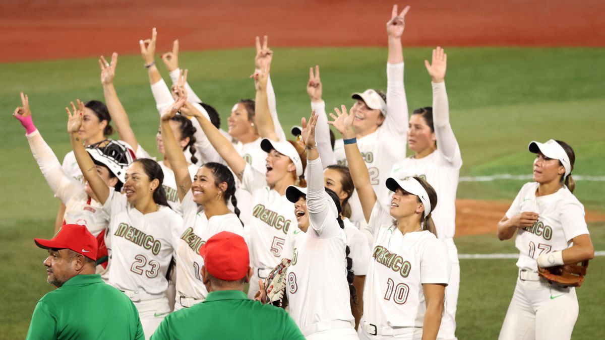 Selección de softbol se armó por invitación, recuerda presidente de la federación - Vimarsana News