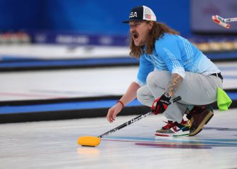 El 'rockero del curling' pierde el bronce pese al apoyo de 'Mr. T'