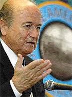 Blatter: "Si hay guerra en Irak, el Mundial se aplazará"