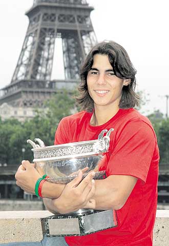 Nadal y Federer son los focos de Roland Garros
