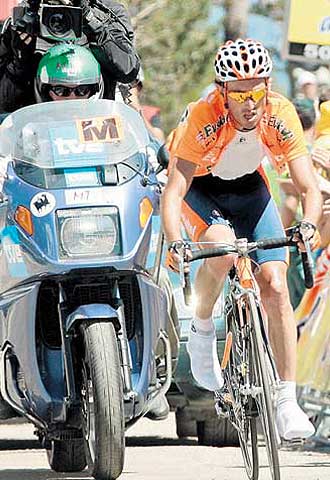 Iban Mayo presenta su candidatura a la Vuelta