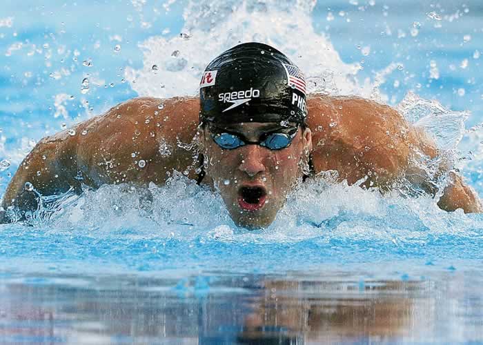 EEUU bate su récord del mundo del 4x200 y Phelps logra un nuevo oro