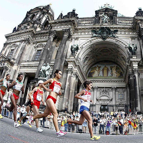 La china Xue Bai se convierte en nueva campeona del mundo de maratón