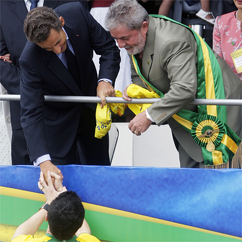 Sarkozy ofrece a Lula el apoyo de Francia a la candidatura olímpica de Río