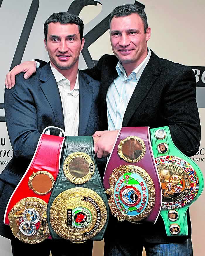Los hermanos Klitschko acumulan los otros cinturones