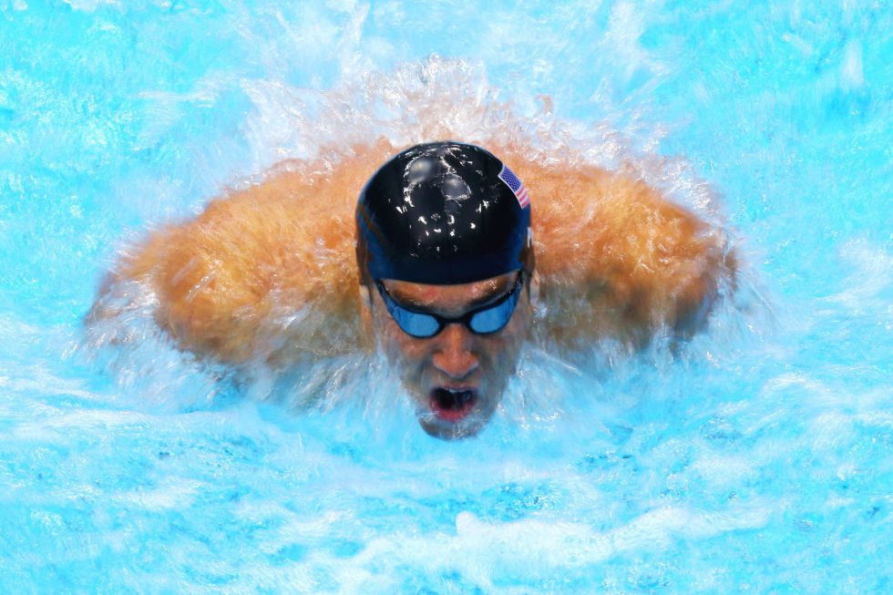Phelps, plata en 200 mariposa, récord de medallas olímpicas