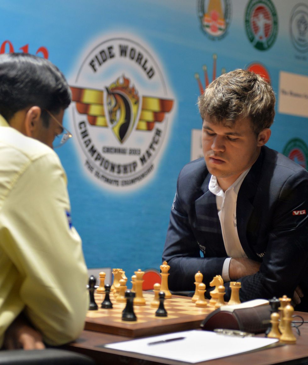 Magnus Carlsen se convierte en el rey del tablero con 22 años