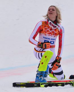 Maria Hoefl-Riesch remontó hasta su tercer oro olímpico