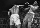 Pagan 290.000 euros por los guantes de Ali contra Frazier