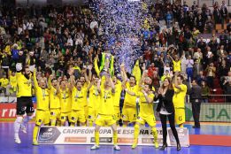 El Jaén gana la Copa de España y se convierte en leyenda