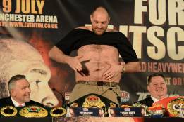 Tyson Fury a Klitschko: "¿Cómo te pudo ganar un gordo?"