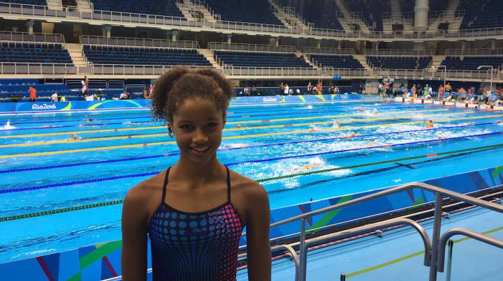 Adwoa, primera nadadora de Ghana se entrena en Málaga