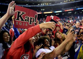 Colin Kaepernick pasa del #20 al #1 en venta de camisetas