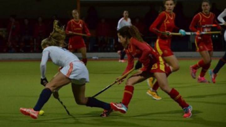 Holanda batió con claridad a la Selección femenina: 1-6