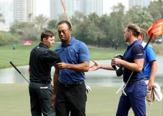 Tiger Woods se retira en Dubai por problemas de espalda