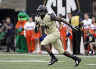Zach Cunningham, el linebacker inteligente y rápido