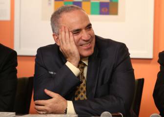 Kasparov regresa al ajedrez tras 12 años sin competir