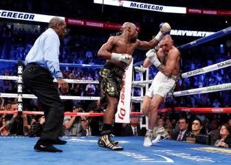 Mayweather aplastó a McGregor para firmar el 50-0
