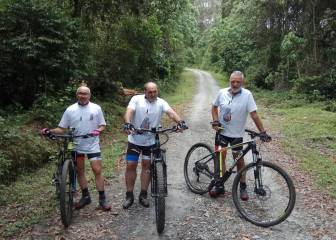 Comienza el asalto de Oiarzabal al Kilimanjaro en bicicleta