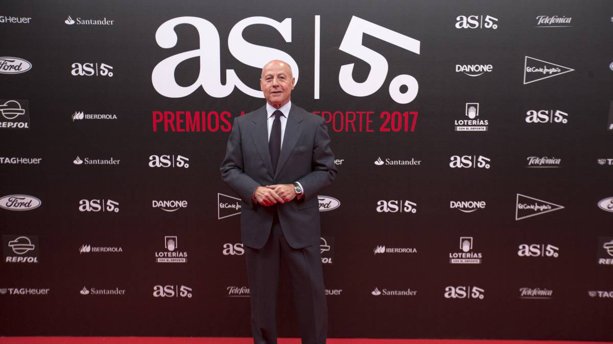 Juan Antonio Corbalán, premio AS del Deporte 50 Aniversario.