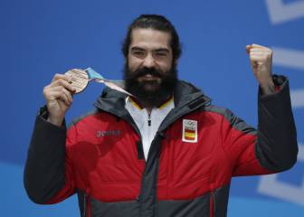 Regino atiende a As: 