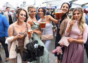 Glamour, fiesta y alcohol en el Grand National