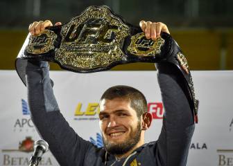 Khabib recibido como un héroe en su regreso a Daguestán