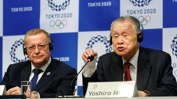 El presidente de la Comisión de Coordinación para los próximos Juegos Olímpicos de Tokio 2020, el australiano John Coates (izq), y el presidente del comité organizador de Tokio 2020, Yoshiro Mori