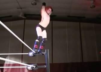Wrestler fractures skull after top-rope dive goes wrong